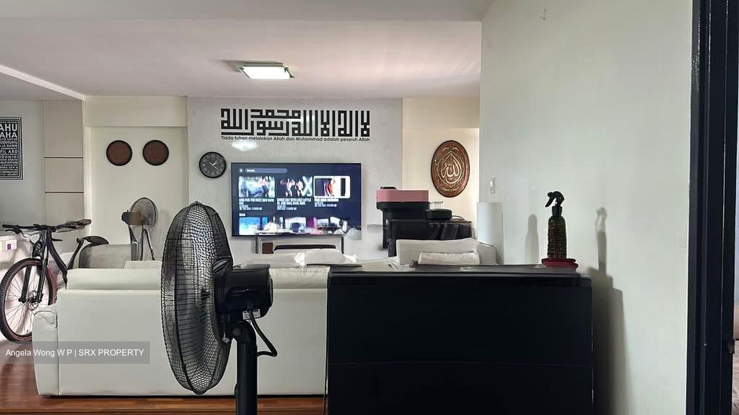 Blk 688B Choa Chu Kang Drive (Choa Chu Kang), HDB 5 Rooms #566531521